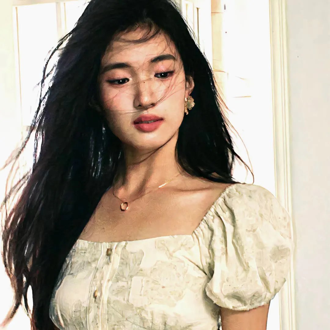 我和老板的恋情曝光了