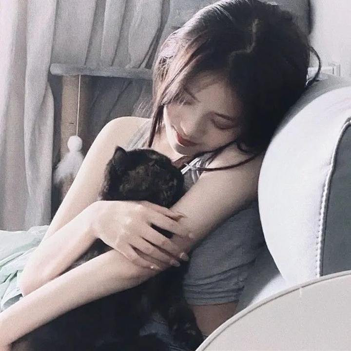 摊牌了，夫人她是首富千金